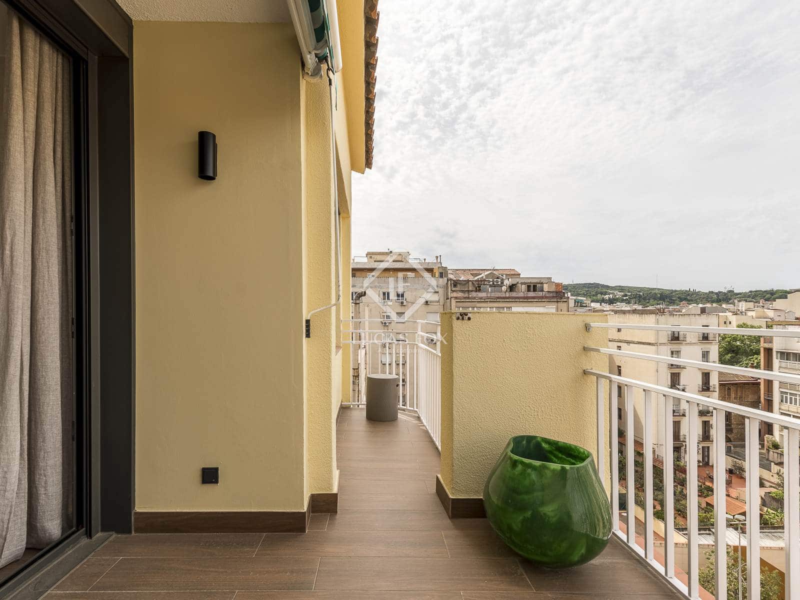 2 soveværelse Penthouse til salg i Barcelona by - € 1.180.000 (Ref: 9031245)