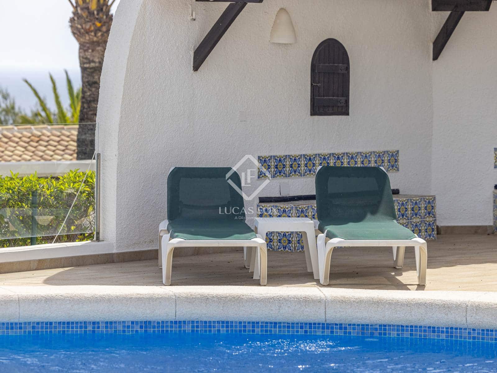 4 soveværelse Villa til salg i Javea / Xabia med swimmingpool garage - € 1.345.000 (Ref: 9031246)
