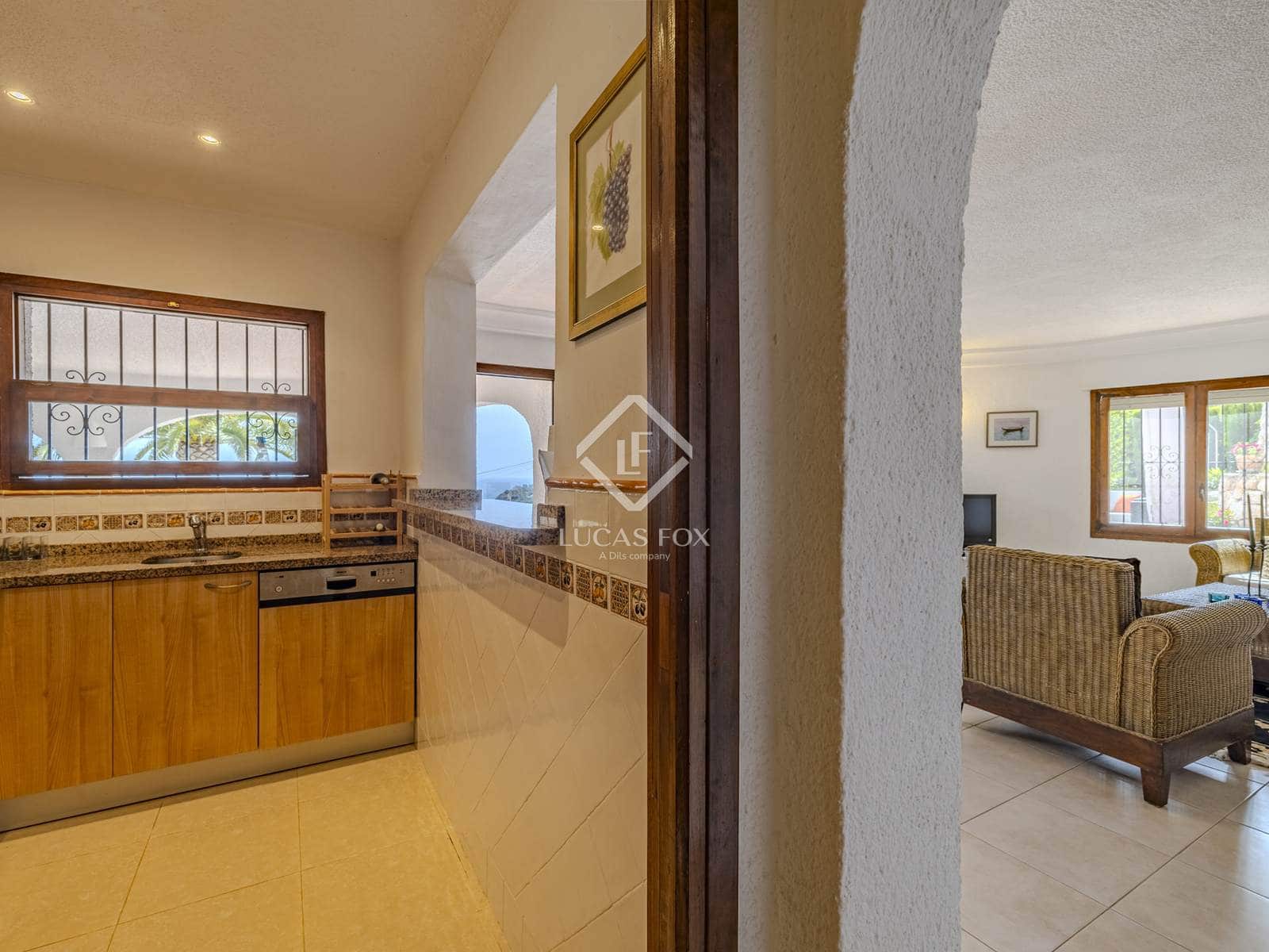 4 soveværelse Villa til salg i Javea / Xabia med swimmingpool garage - € 1.345.000 (Ref: 9031246)