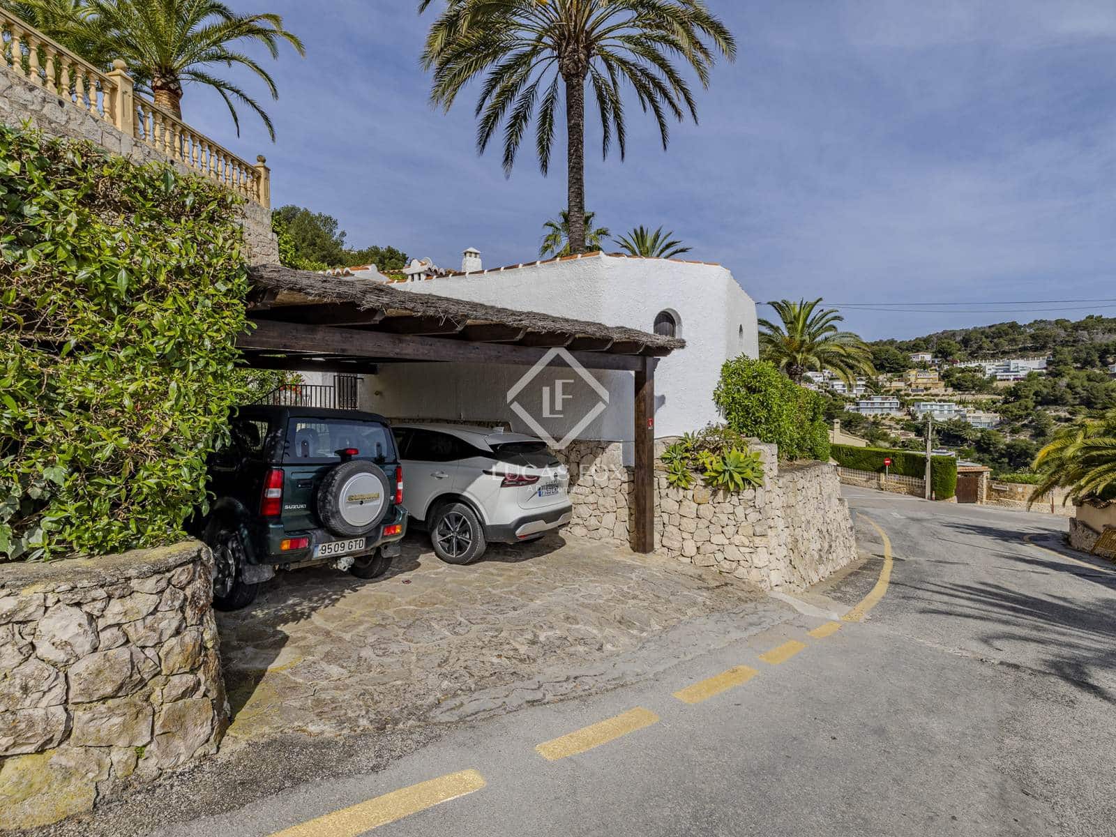 4 soveværelse Villa til salg i Javea / Xabia med swimmingpool garage - € 1.345.000 (Ref: 9031246)