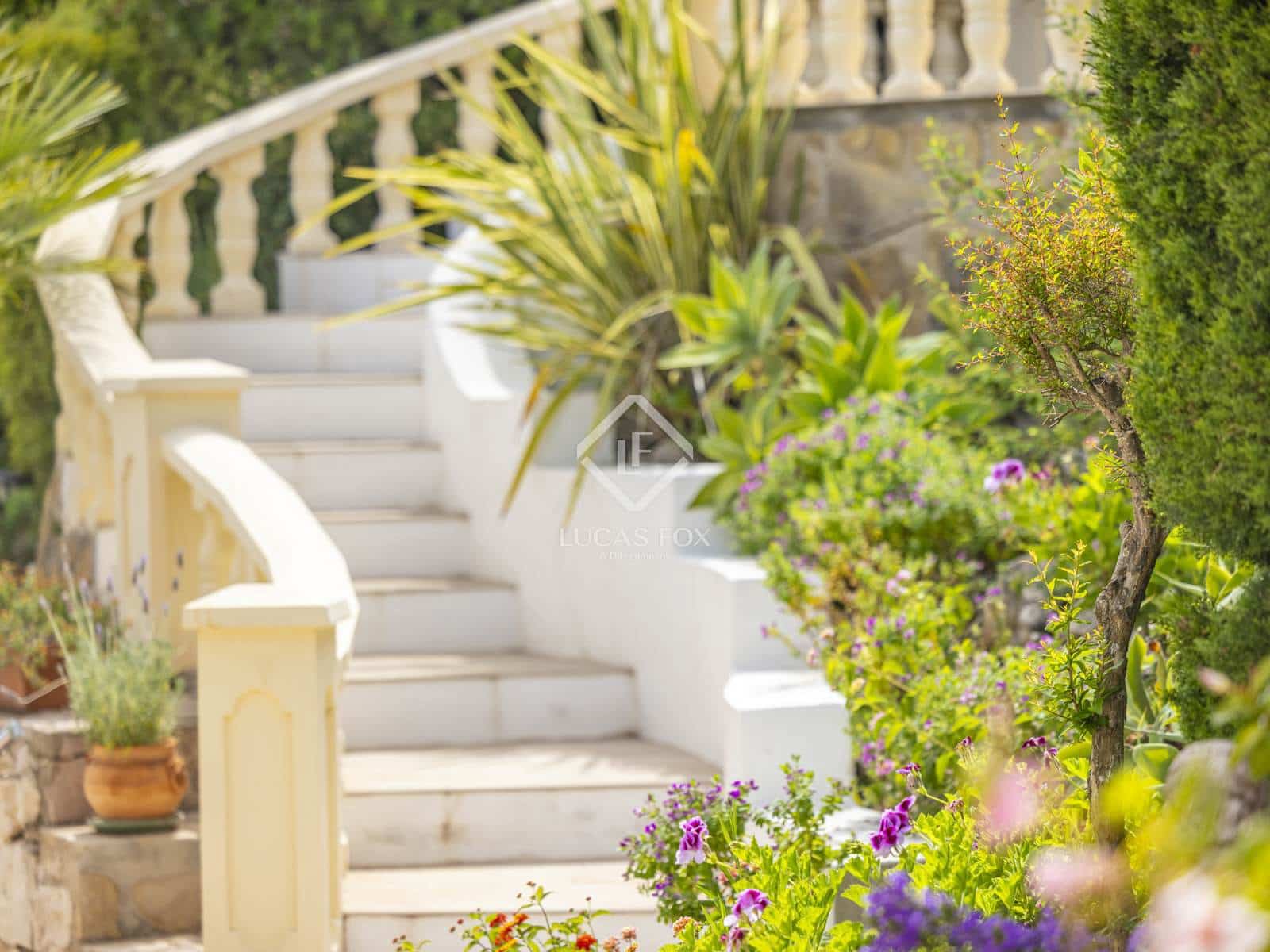 4 soveværelse Villa til salg i Javea / Xabia med swimmingpool garage - € 1.345.000 (Ref: 9031246)