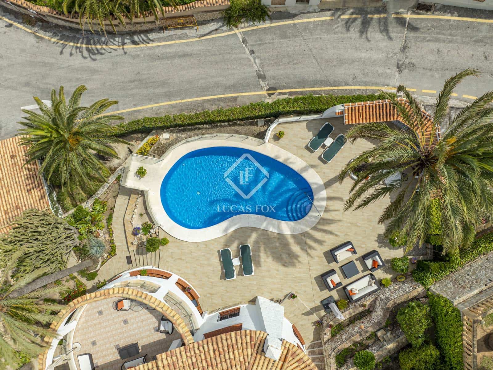 4 soveværelse Villa til salg i Javea / Xabia med swimmingpool garage - € 1.345.000 (Ref: 9031246)