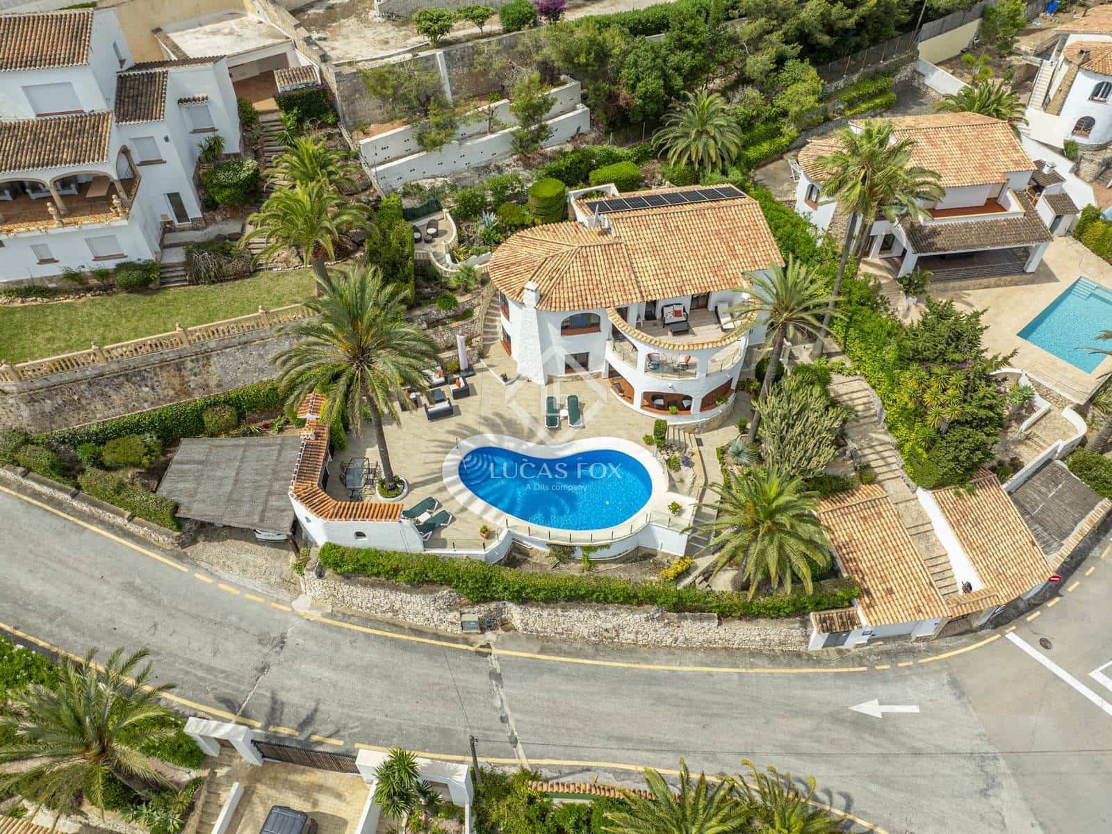 4 soveværelse Villa til salg i Javea / Xabia med swimmingpool garage - € 1.345.000 (Ref: 9031246)