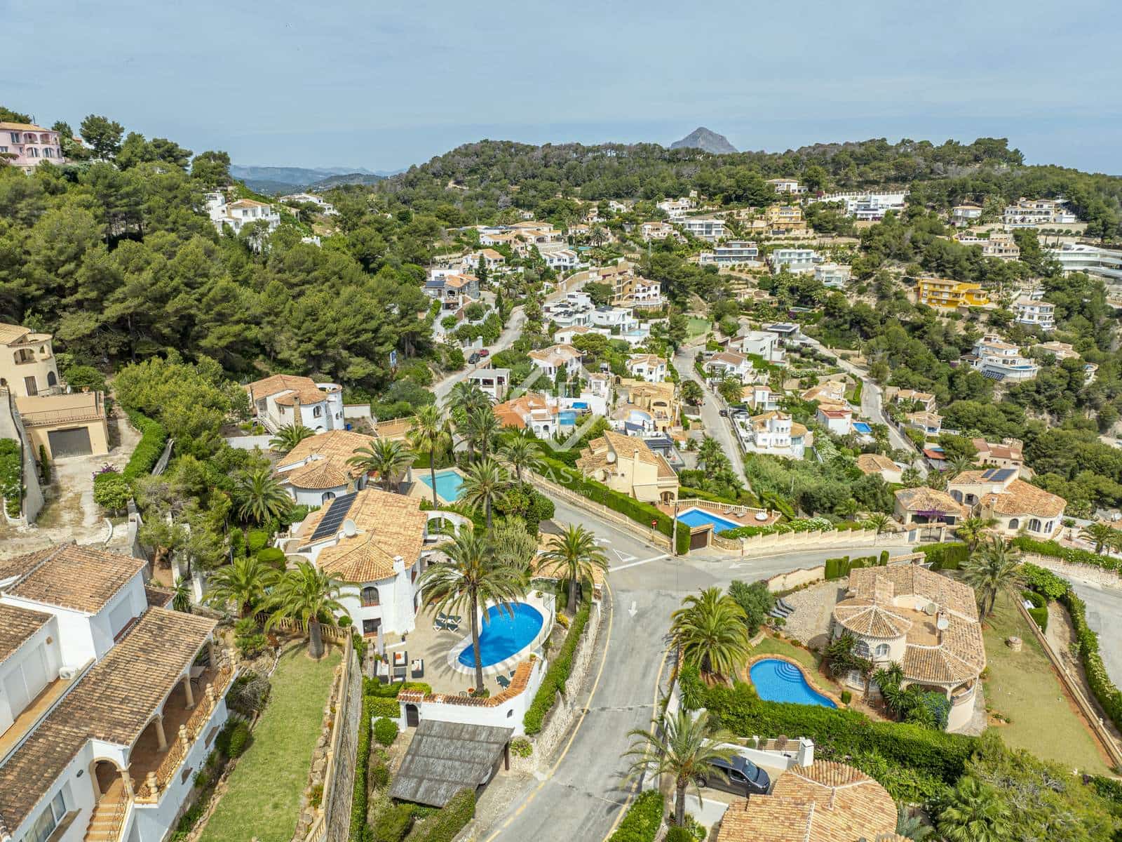 4 soveværelse Villa til salg i Javea / Xabia med swimmingpool garage - € 1.345.000 (Ref: 9031246)