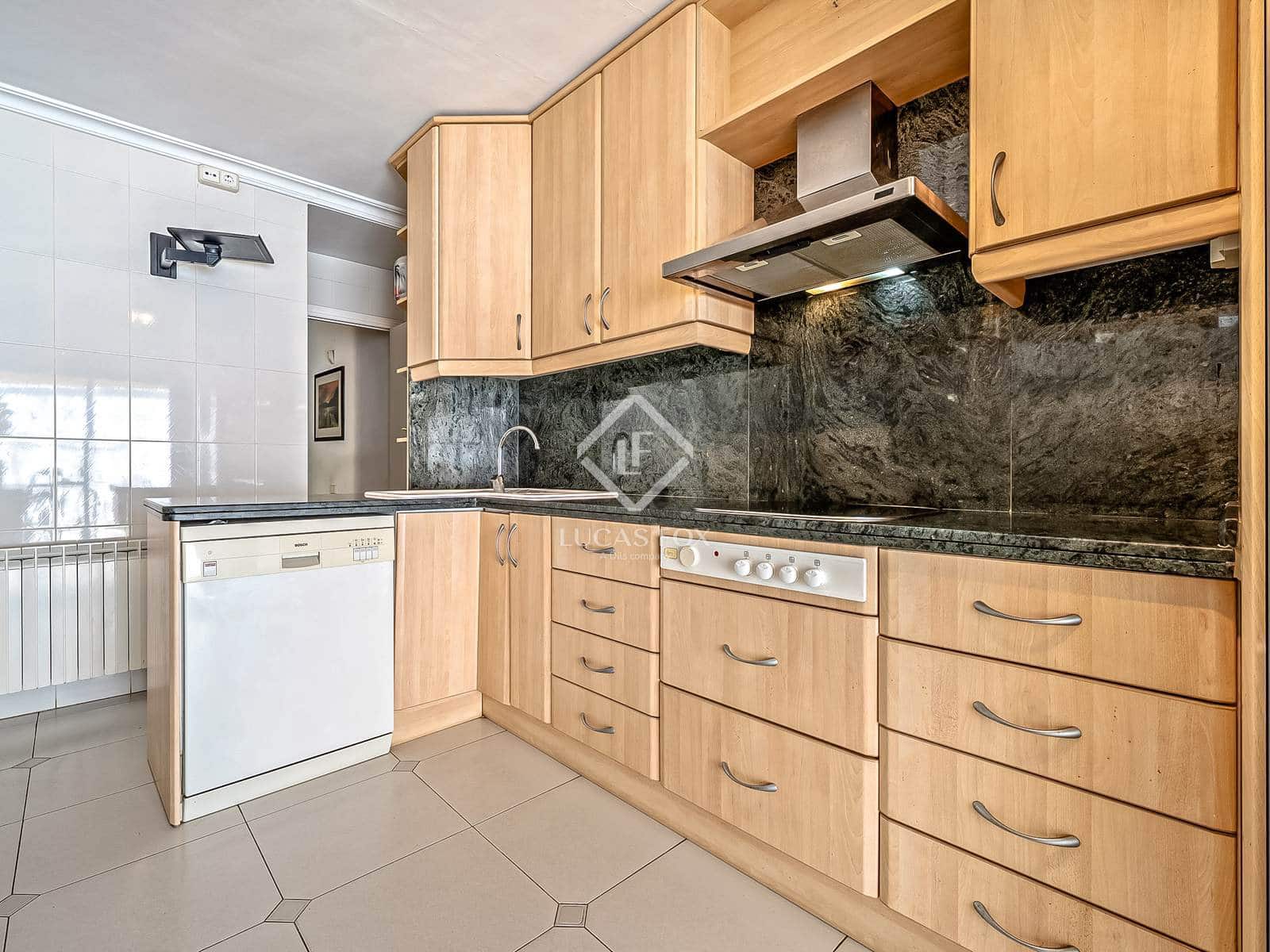 4 soveværelse Villa til salg i Cambrils med garage - € 440.000 (Ref: 9033529)