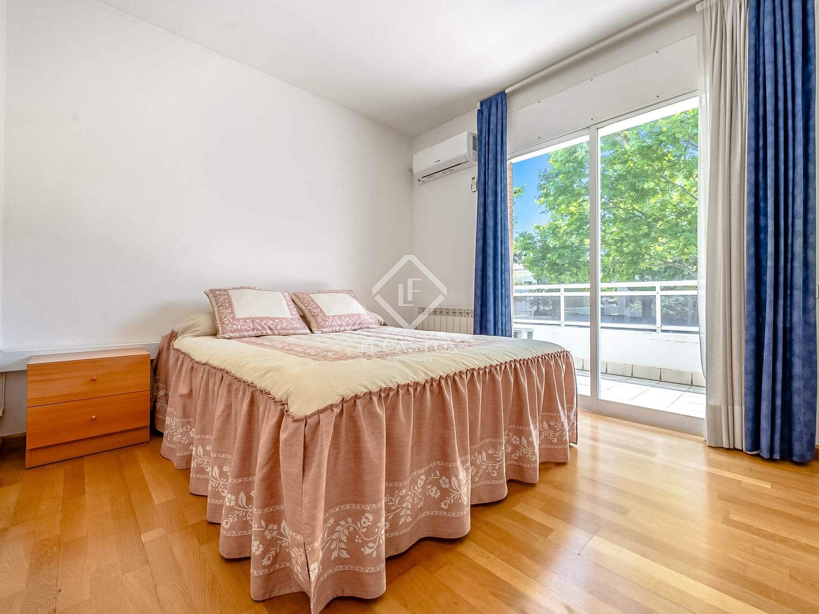 4 soveværelse Villa til salg i Cambrils med garage - € 440.000 (Ref: 9033529)