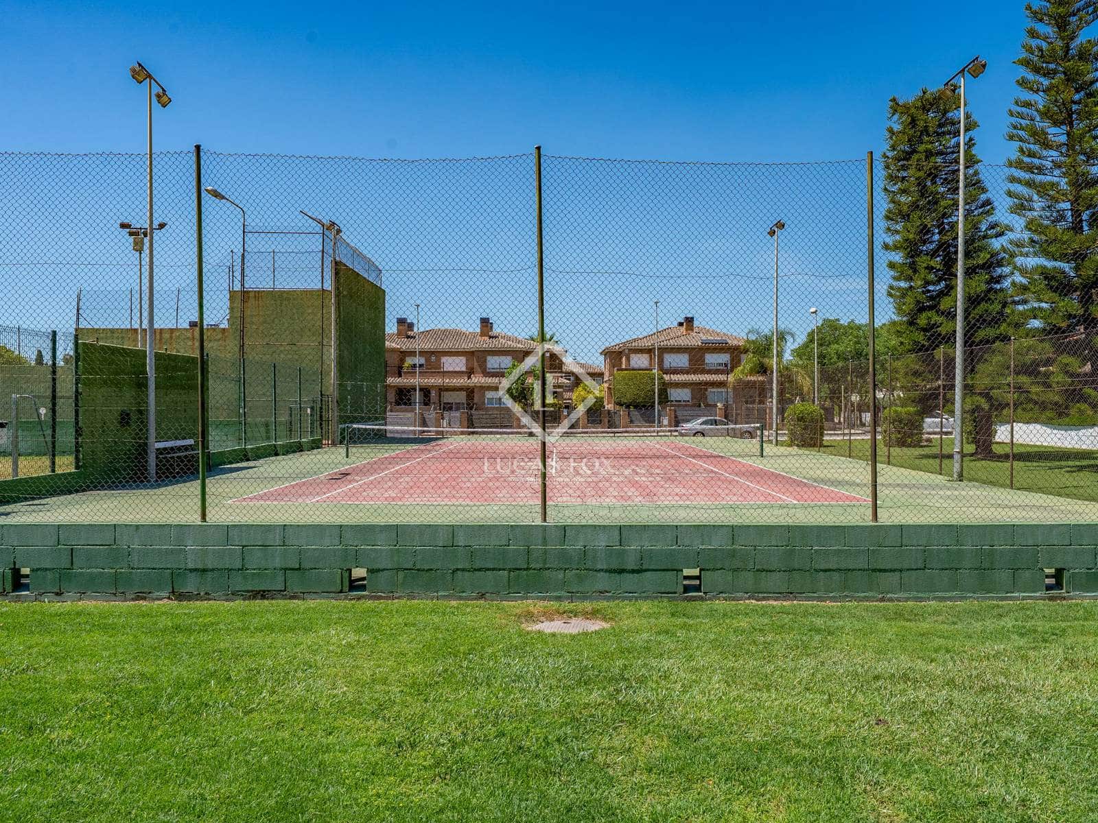 4 soveværelse Villa til salg i Cambrils med garage - € 440.000 (Ref: 9033529)