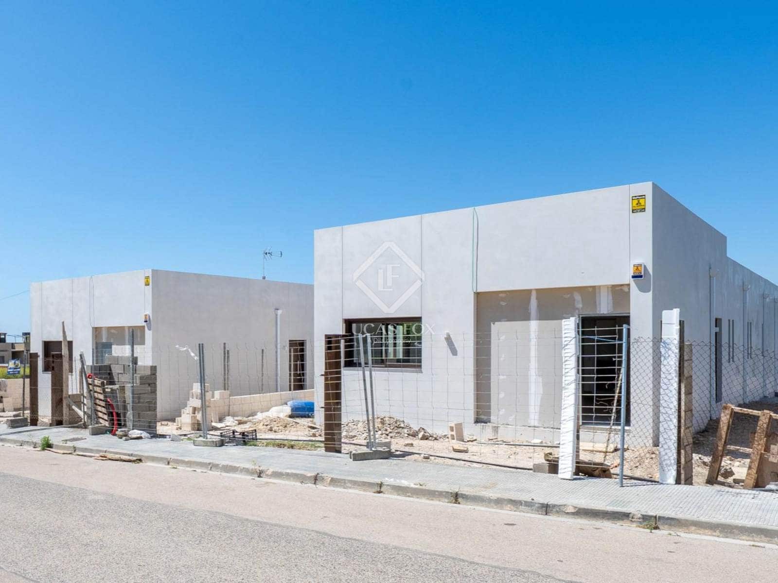 3 soveværelse Villa til salg i Francas med swimmingpool garage - € 494.000 (Ref: 9033533)