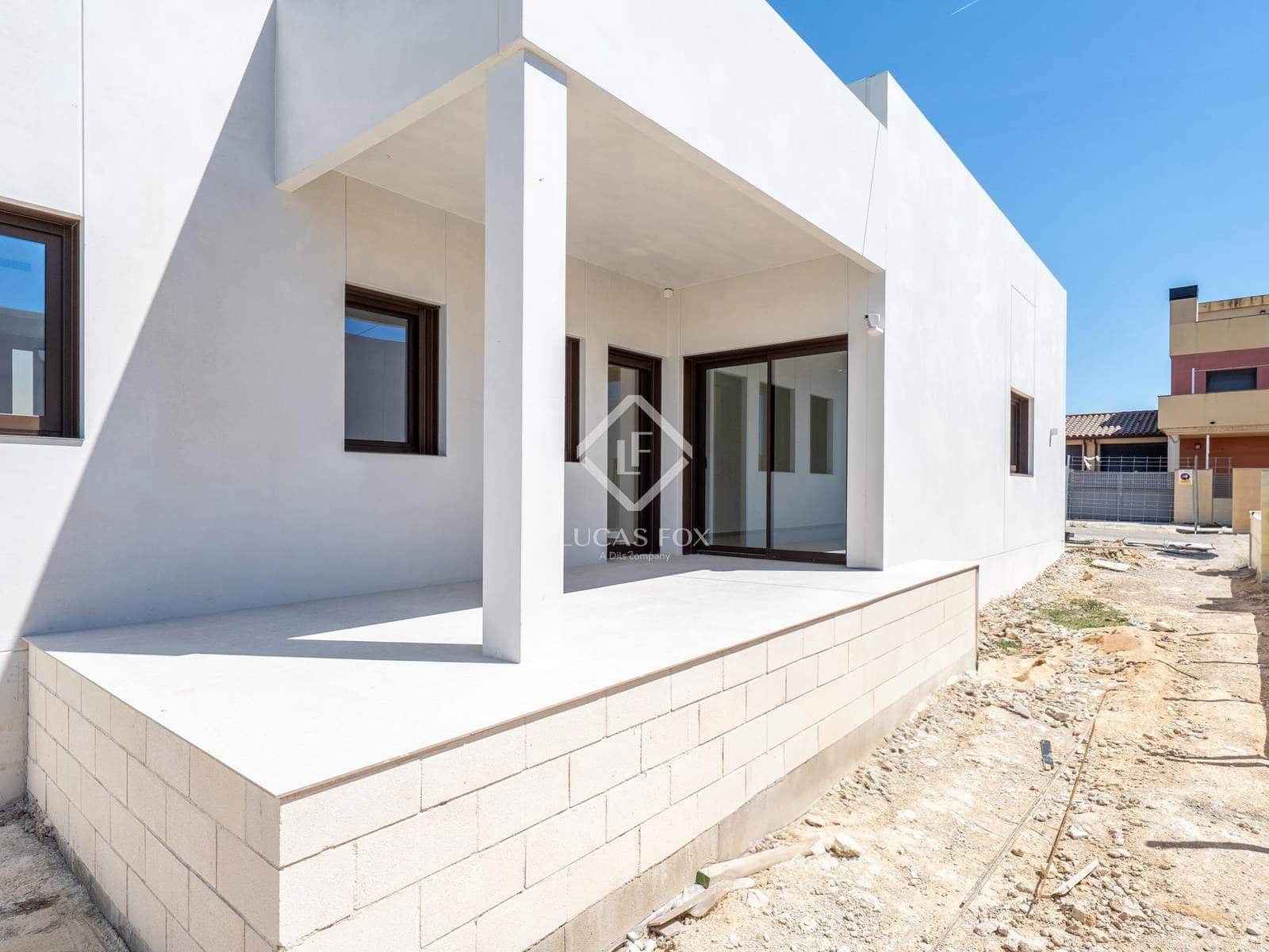 3 soveværelse Villa til salg i Francas med swimmingpool garage - € 494.000 (Ref: 9033533)