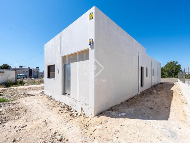 3 slaapkamer Villa te koop in Francas, El Vendrell met zwembad garage - € 494.000 (Ref: 9033533)