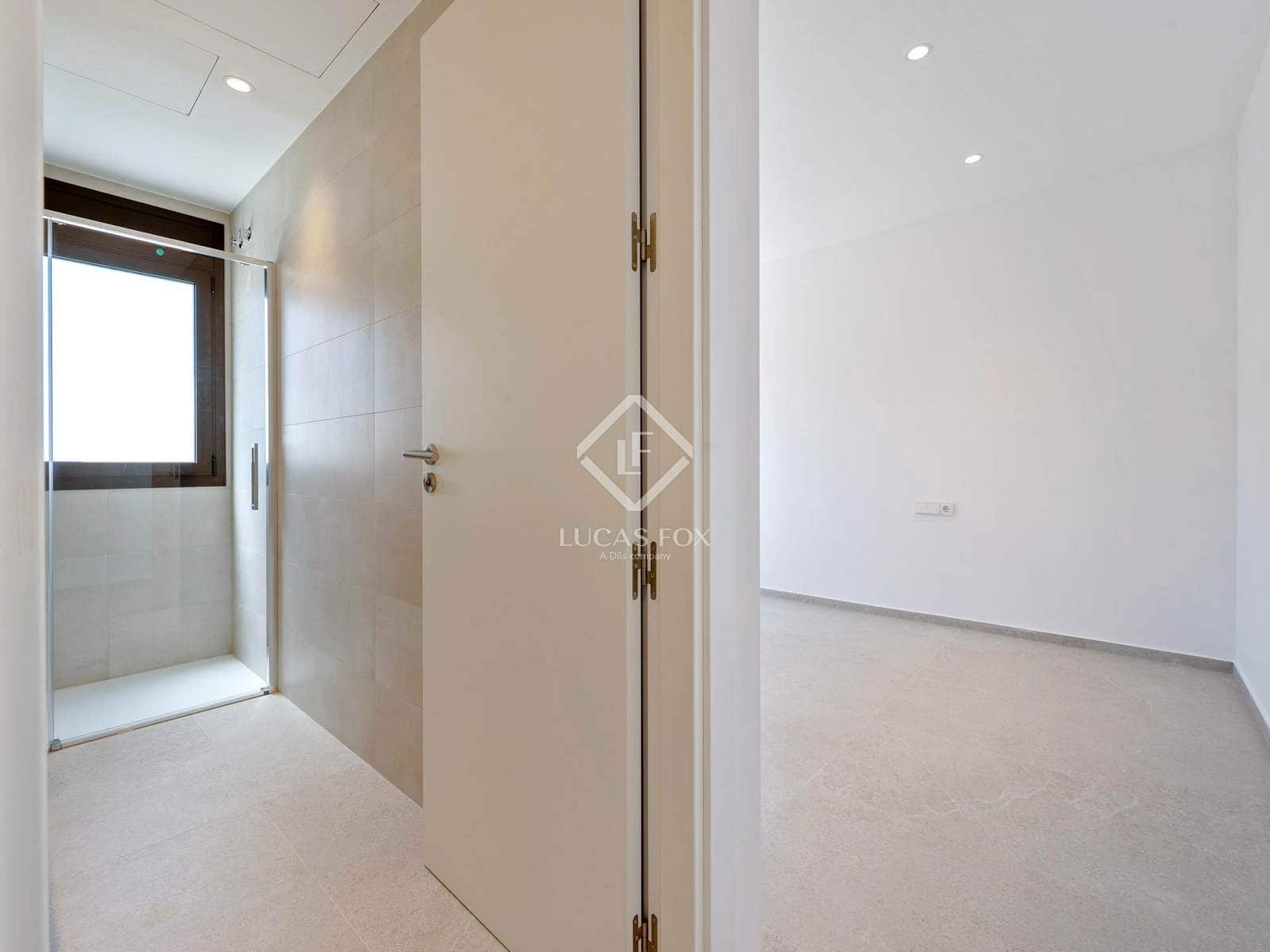 3 soveværelse Villa til salg i Francas med swimmingpool garage - € 494.000 (Ref: 9033533)