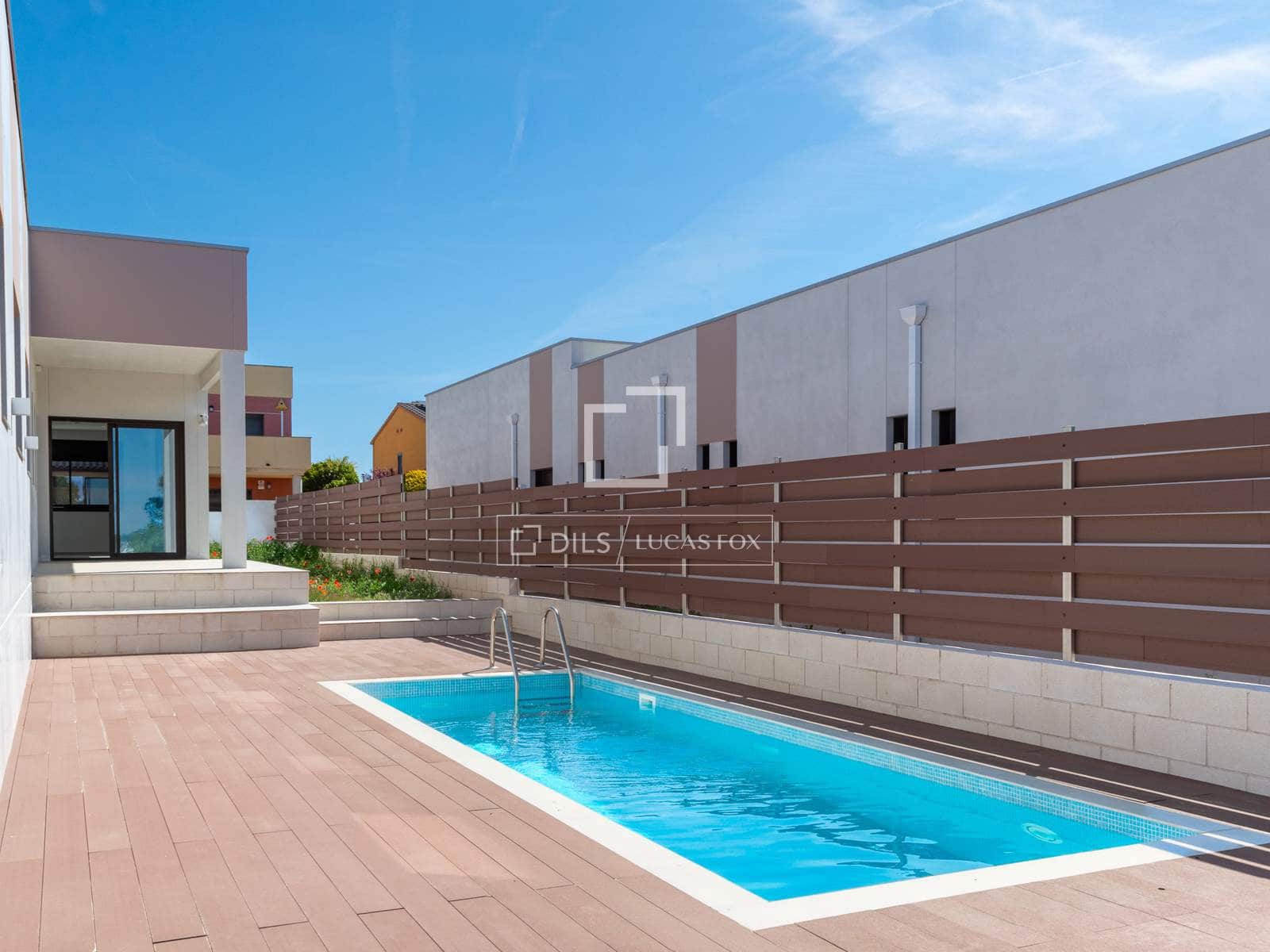 3 bedroom Villa for sale in Francas with pool garage - € 494,000 (Ref: 9033533)