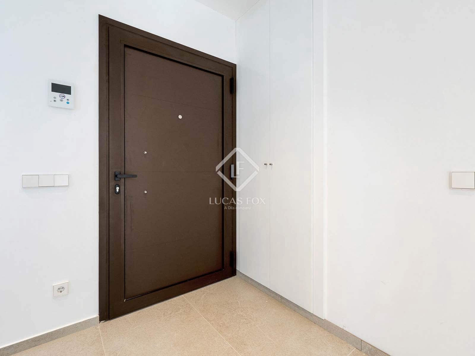 3 slaapkamer Villa te koop in Francas met zwembad garage - € 494.000 (Ref: 9033534)