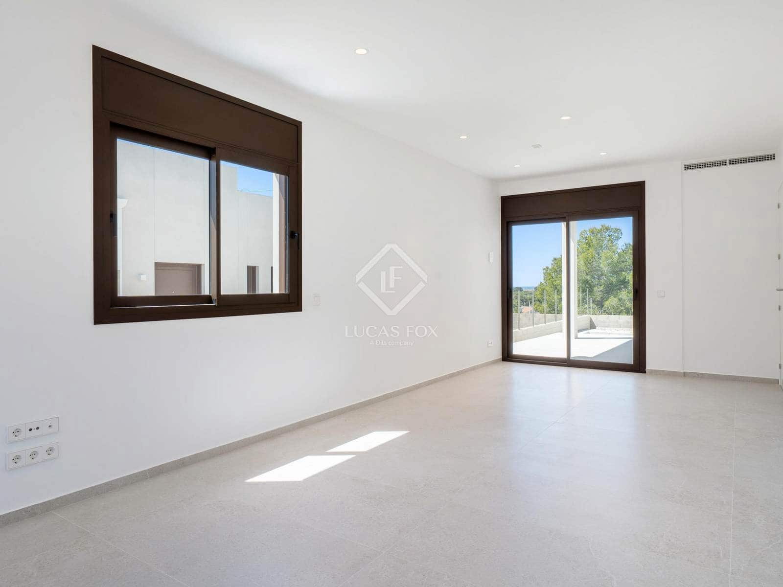 3 slaapkamer Villa te koop in Francas met zwembad garage - € 494.000 (Ref: 9033534)