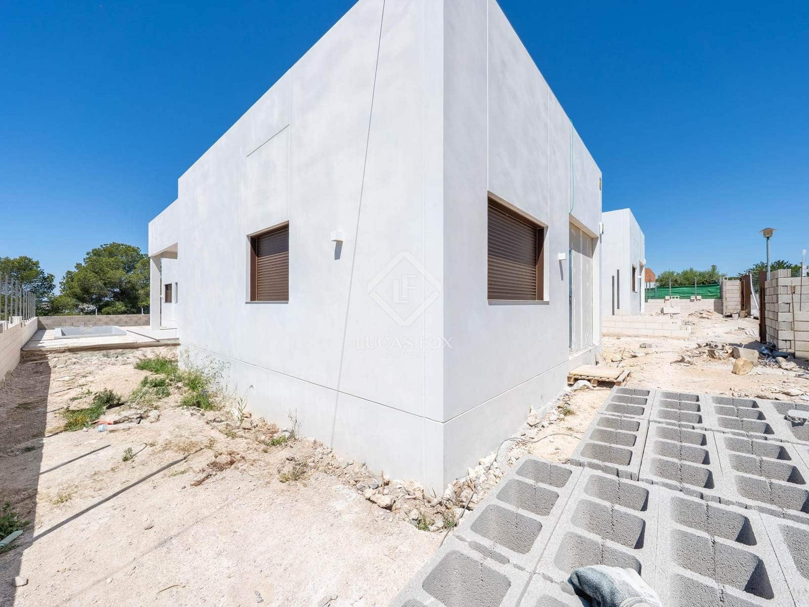 3 slaapkamer Villa te koop in Francas met zwembad garage - € 494.000 (Ref: 9033534)