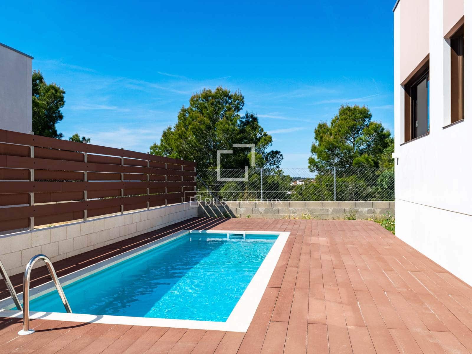 3 bedroom Villa for sale in Francas with pool garage - € 494,000 (Ref: 9033534)