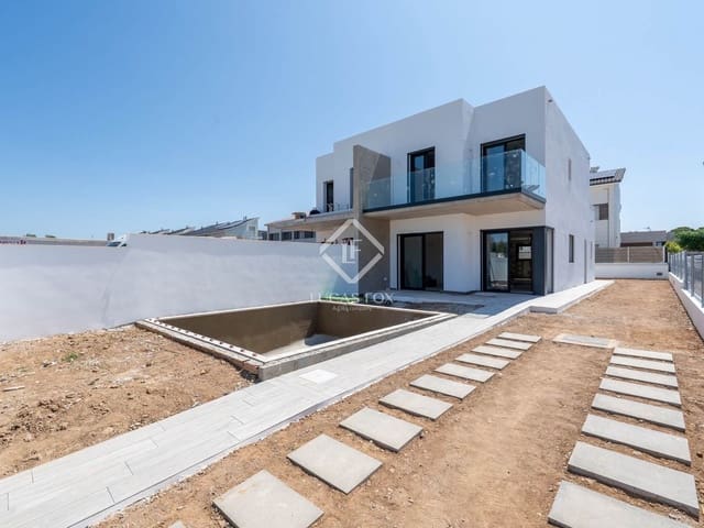 4 makuuhuone Huvila myytävänä paikassa Cambrils mukana uima-altaan 
autotalli - 535 000 € (Ref: 9034128)