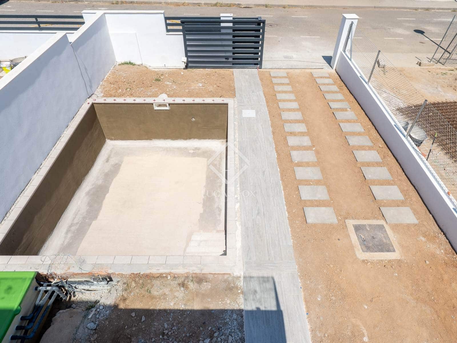 4 soverom Villa til salgs i Cambrils med svømmebasseng garasje - € 535 000 (Ref: 9034128)