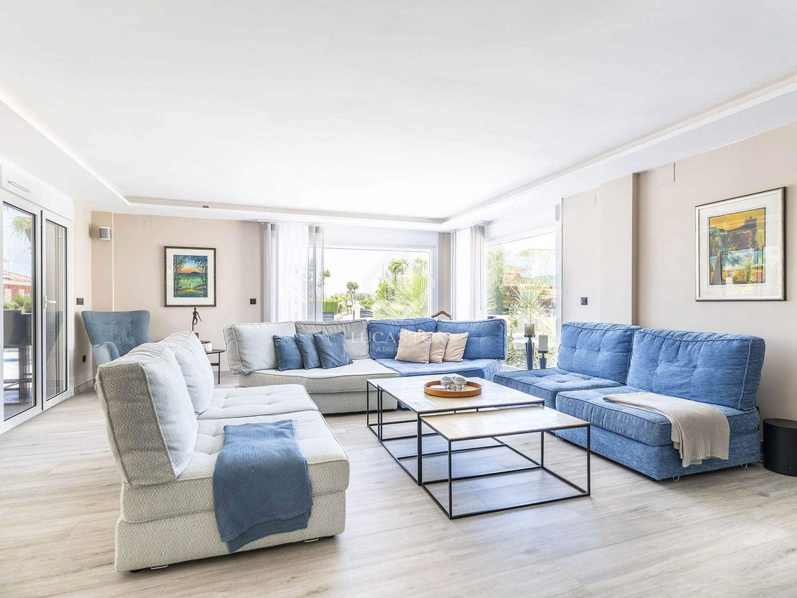 4 soveværelse Villa til salg i Alfaz del Pi / L'Alfas del Pi med swimmingpool garage - € 1.195.000 (Ref: 9035501)