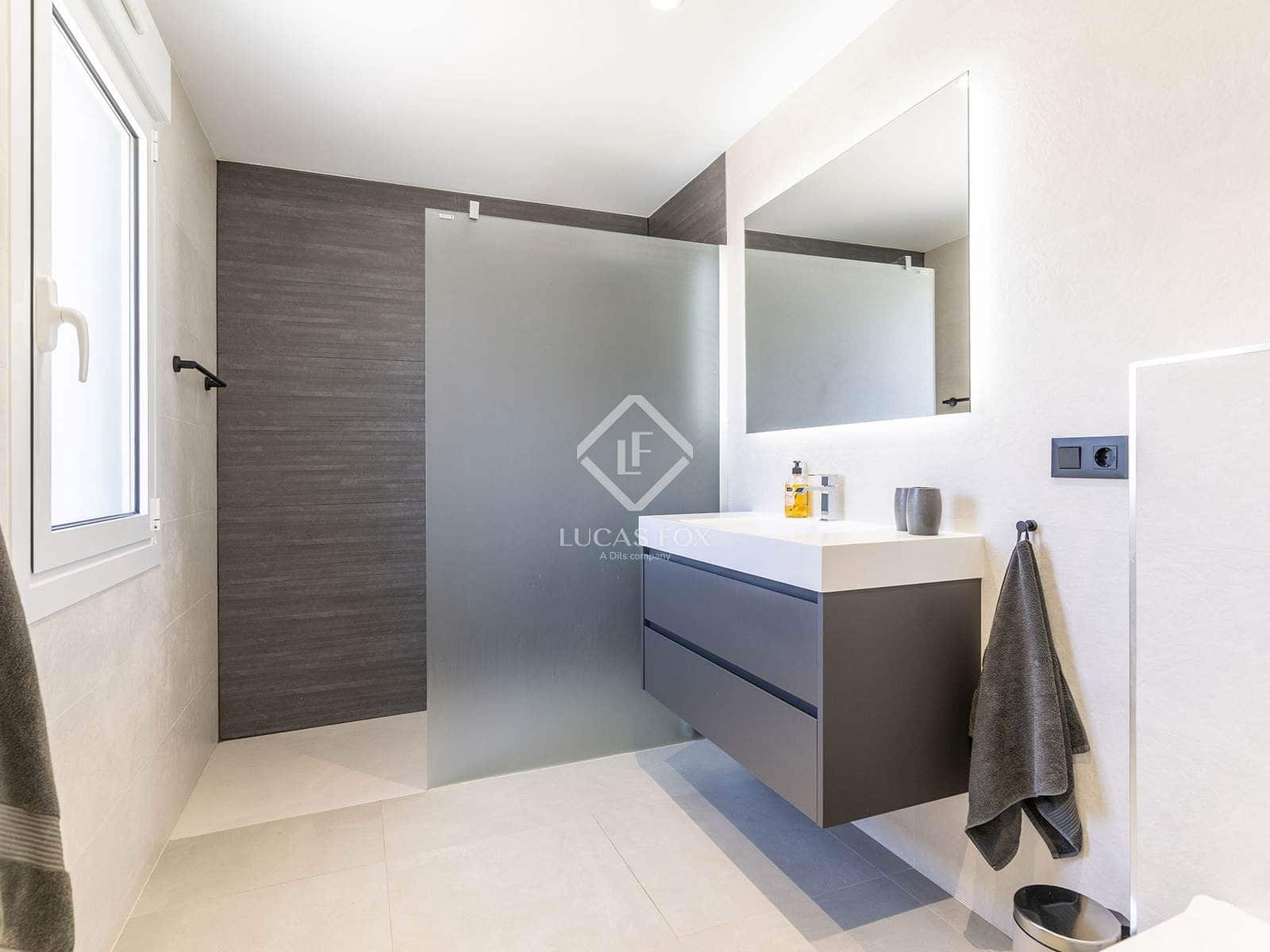 4 soveværelse Villa til salg i Alfaz del Pi / L'Alfas del Pi med swimmingpool garage - € 1.195.000 (Ref: 9035501)