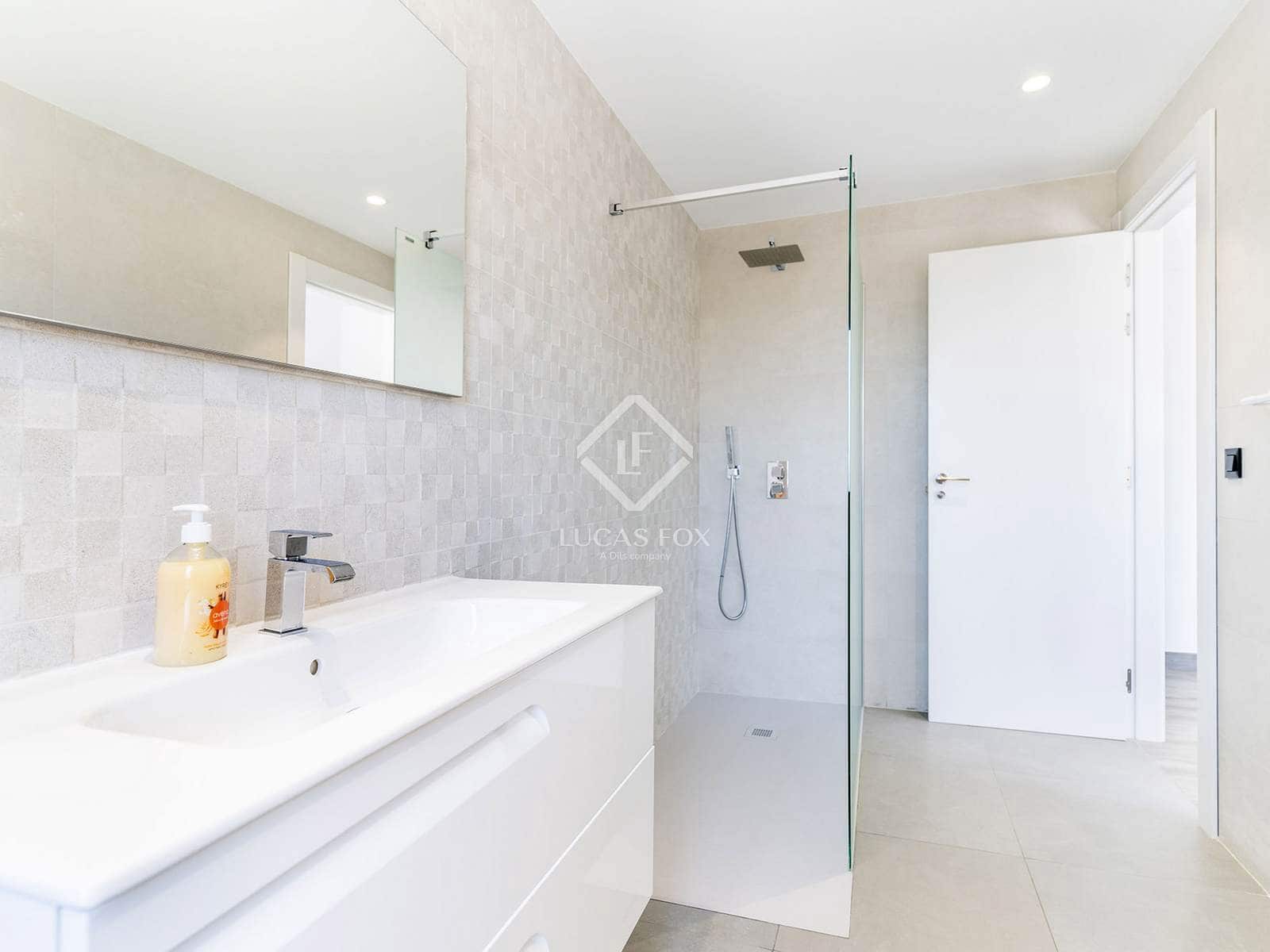 4 soveværelse Villa til salg i Alfaz del Pi / L'Alfas del Pi med swimmingpool garage - € 1.195.000 (Ref: 9035501)