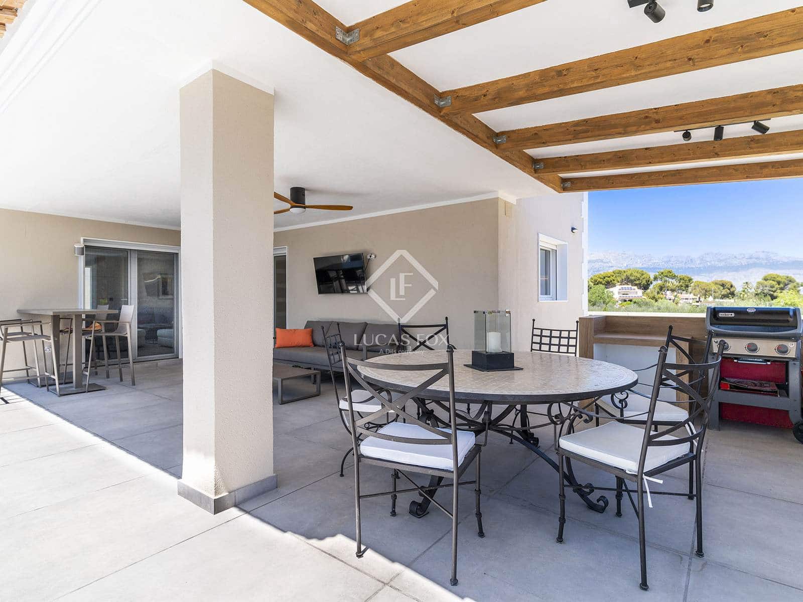 4 soveværelse Villa til salg i Alfaz del Pi / L'Alfas del Pi med swimmingpool garage - € 1.195.000 (Ref: 9035501)