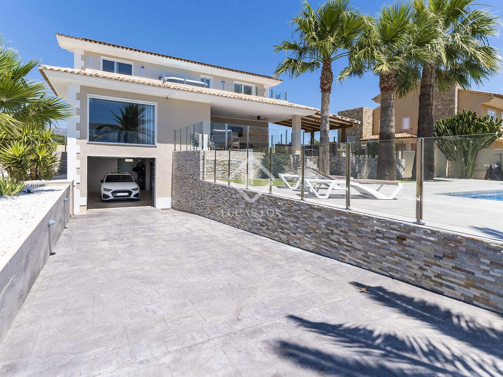 4 soveværelse Villa til salg i Alfaz del Pi / L'Alfas del Pi med swimmingpool garage - € 1.195.000 (Ref: 9035501)