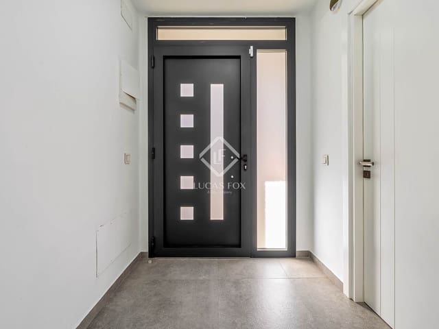 5 bedroom Villa for sale in El Vendrell with pool garage - € 990,000 (Ref: 9035503)