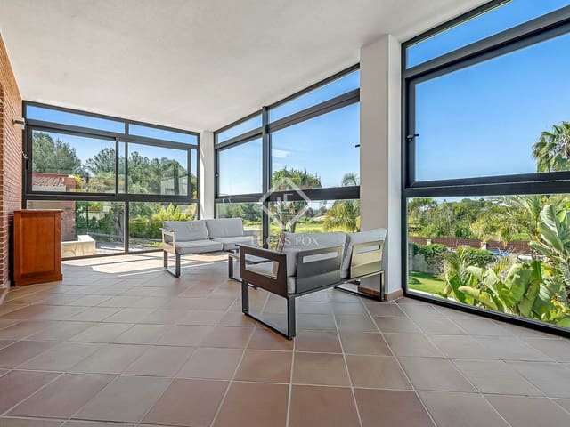 5 bedroom Villa for sale in El Vendrell with pool garage - € 990,000 (Ref: 9035503)