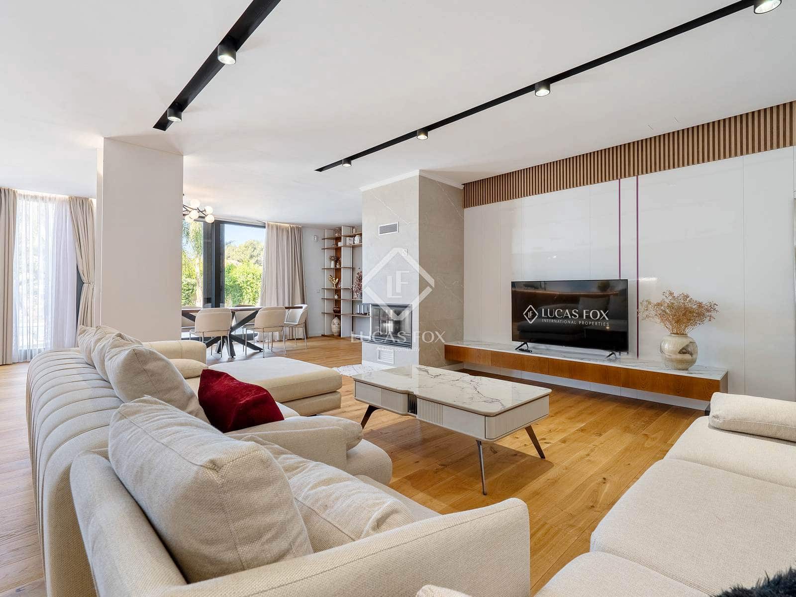 5 soveværelse Villa til salg i El Vendrell med swimmingpool garage - € 990.000 (Ref: 9035503)