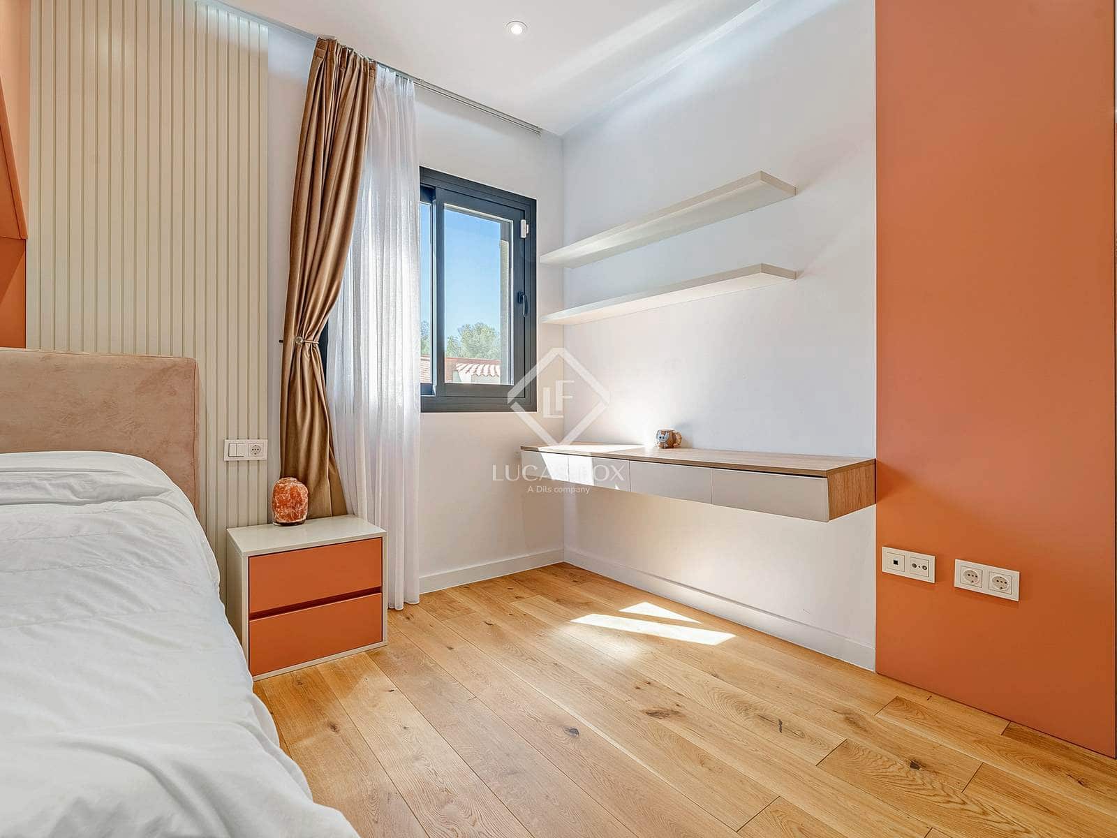 5 soveværelse Villa til salg i El Vendrell med swimmingpool garage - € 990.000 (Ref: 9035503)