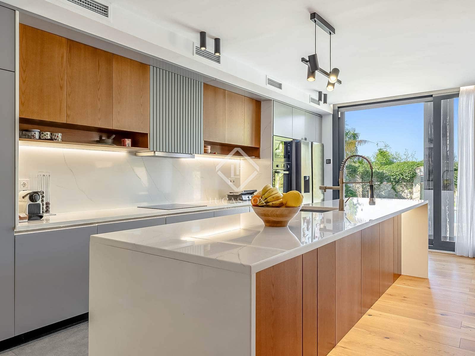 5 soveværelse Villa til salg i El Vendrell med swimmingpool garage - € 990.000 (Ref: 9035503)