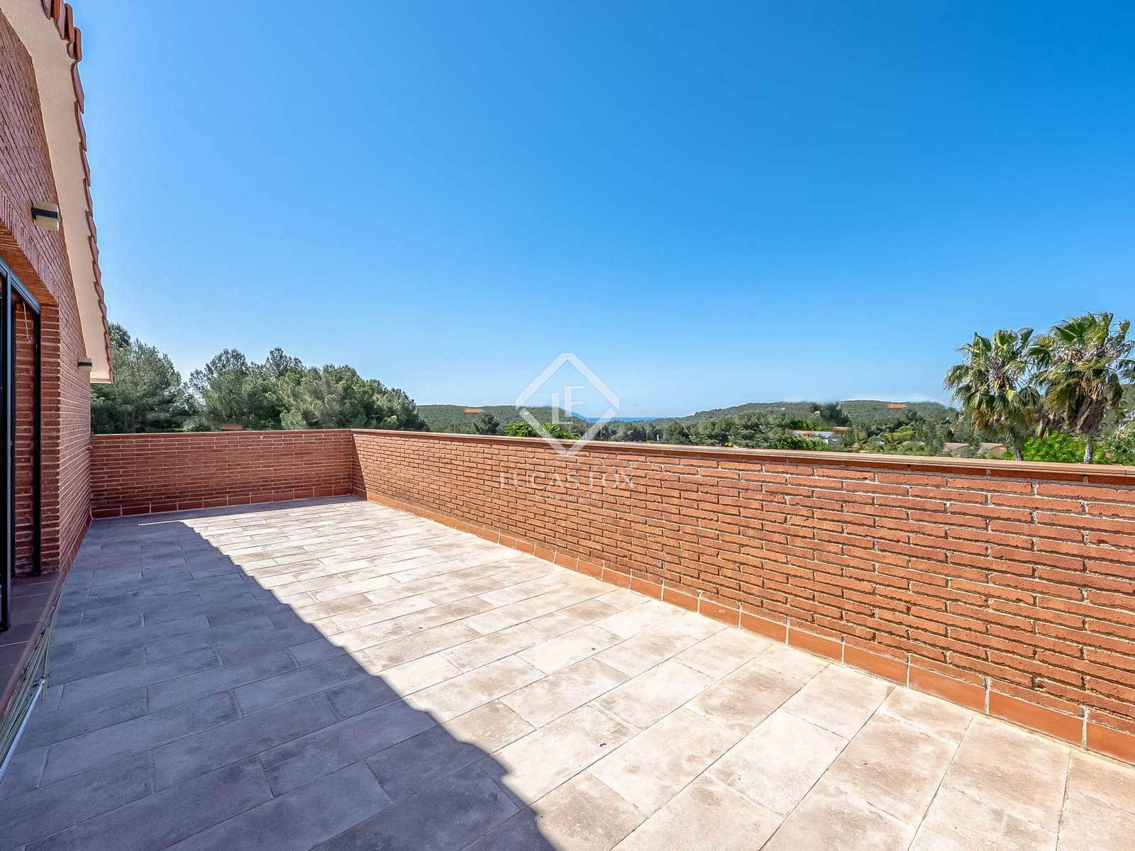 5 soveværelse Villa til salg i El Vendrell med swimmingpool garage - € 990.000 (Ref: 9035503)