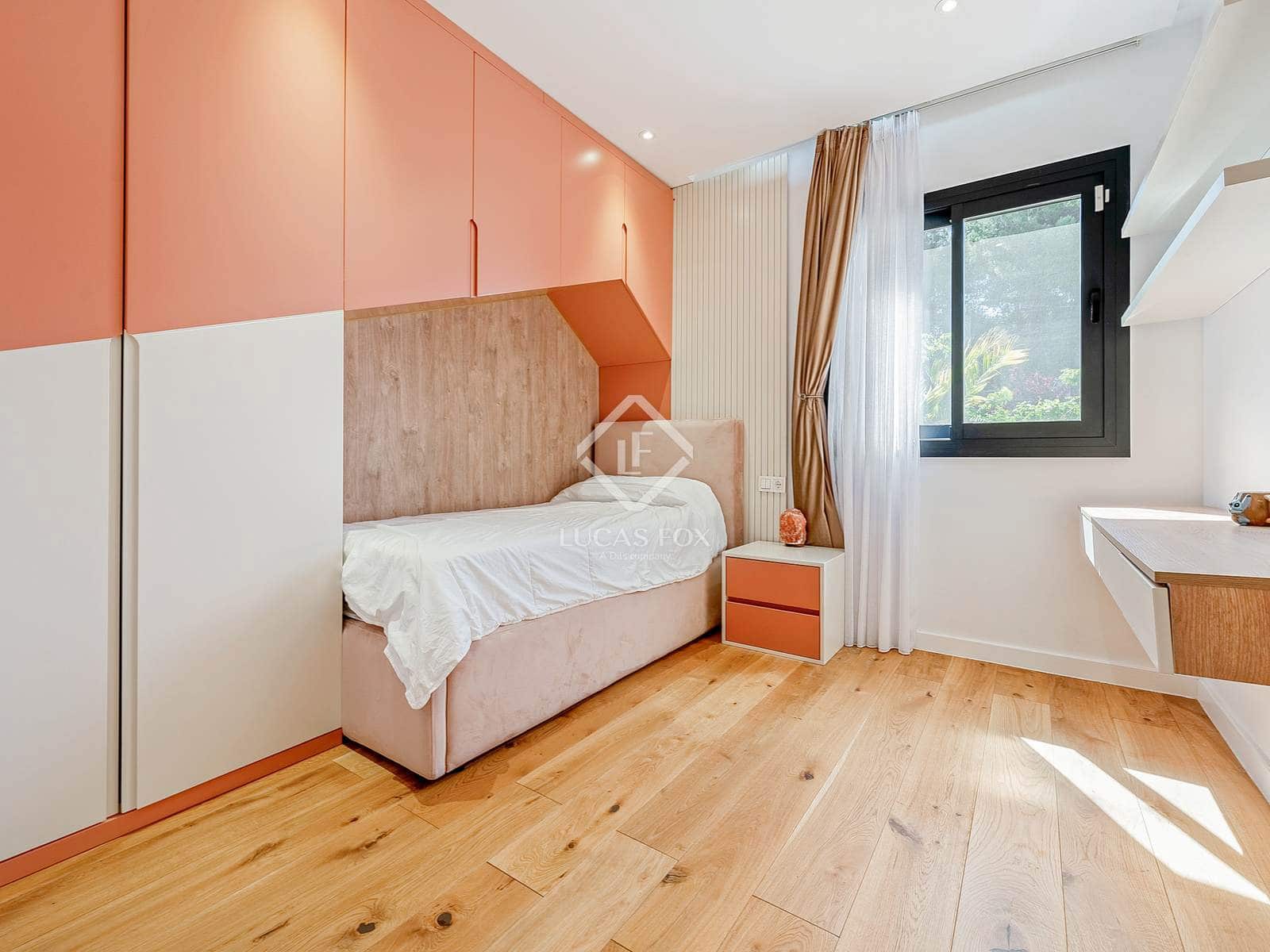 5 soveværelse Villa til salg i El Vendrell med swimmingpool garage - € 990.000 (Ref: 9035503)