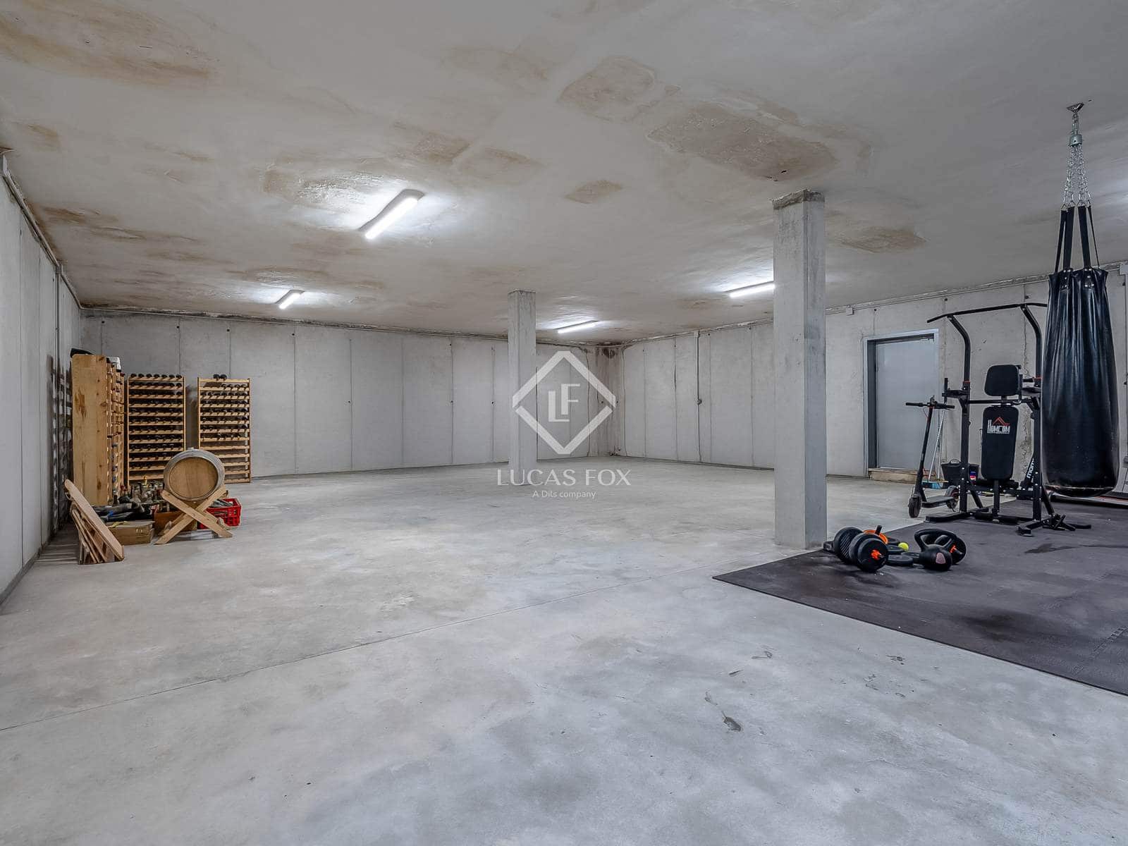 5 soveværelse Villa til salg i El Vendrell med swimmingpool garage - € 990.000 (Ref: 9035503)