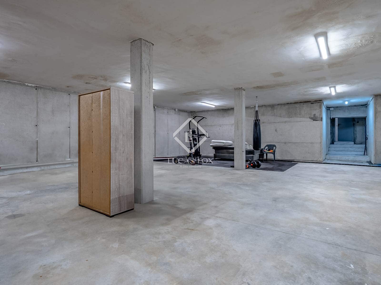 5 soveværelse Villa til salg i El Vendrell med swimmingpool garage - € 990.000 (Ref: 9035503)