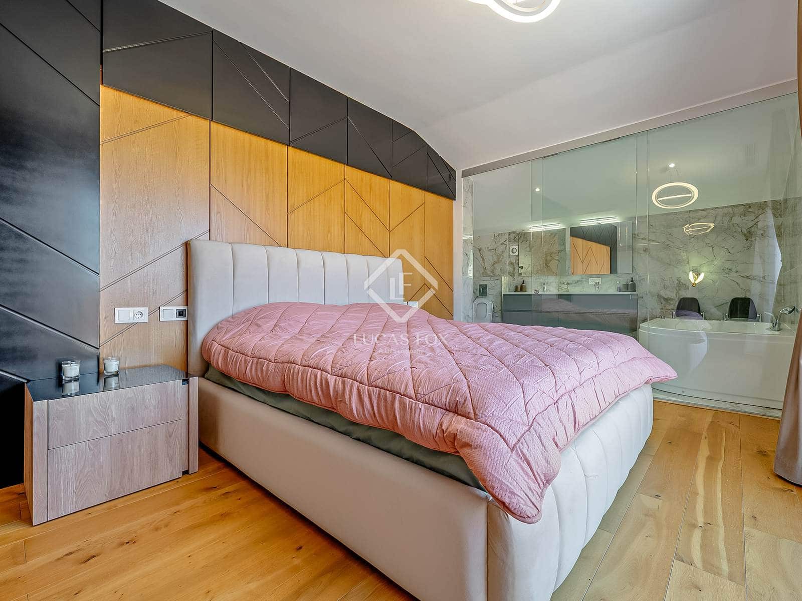 5 soveværelse Villa til salg i El Vendrell med swimmingpool garage - € 990.000 (Ref: 9035503)