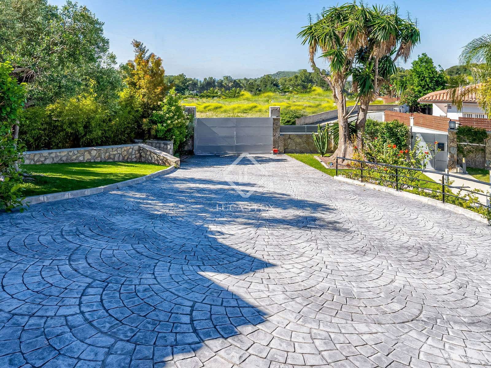 5 soveværelse Villa til salg i El Vendrell med swimmingpool garage - € 990.000 (Ref: 9035503)