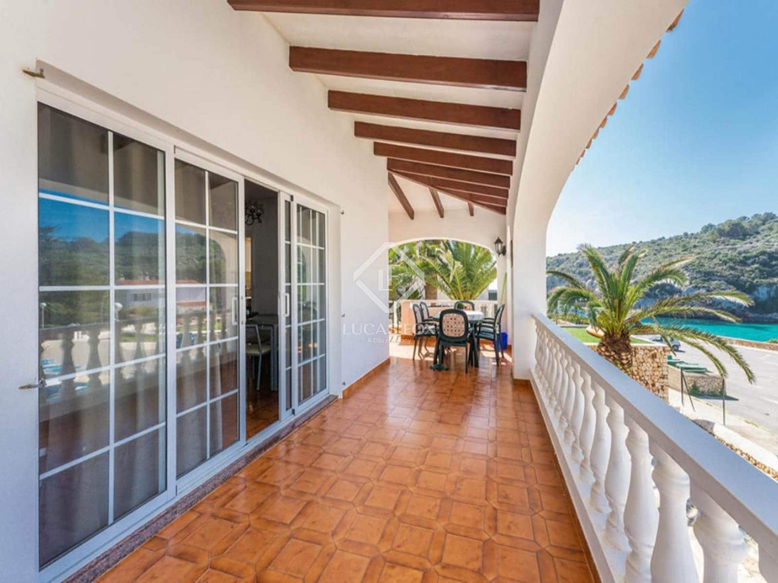 4 soveværelse Villa til salg i Mahon / Mao med swimmingpool garage - € 870.000 (Ref: 9035508)