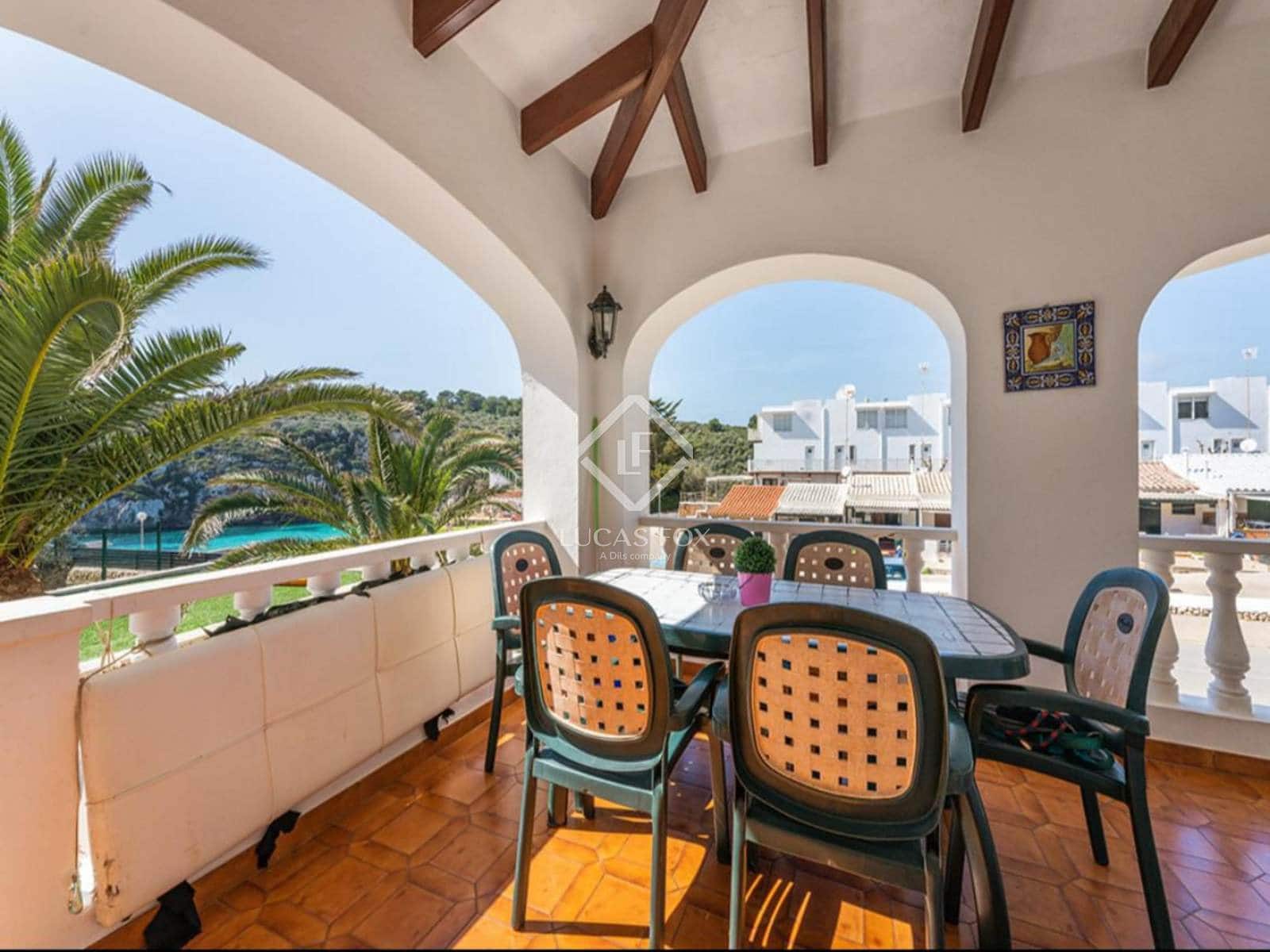 4 soveværelse Villa til salg i Mahon / Mao med swimmingpool garage - € 870.000 (Ref: 9035508)