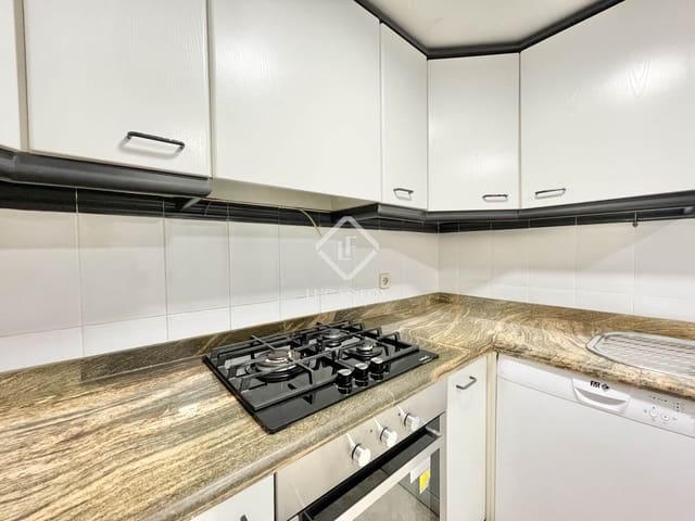 6 chambre Appartement à vendre à El Campello avec piscine garage - 550 000 € (Ref: 9035509)