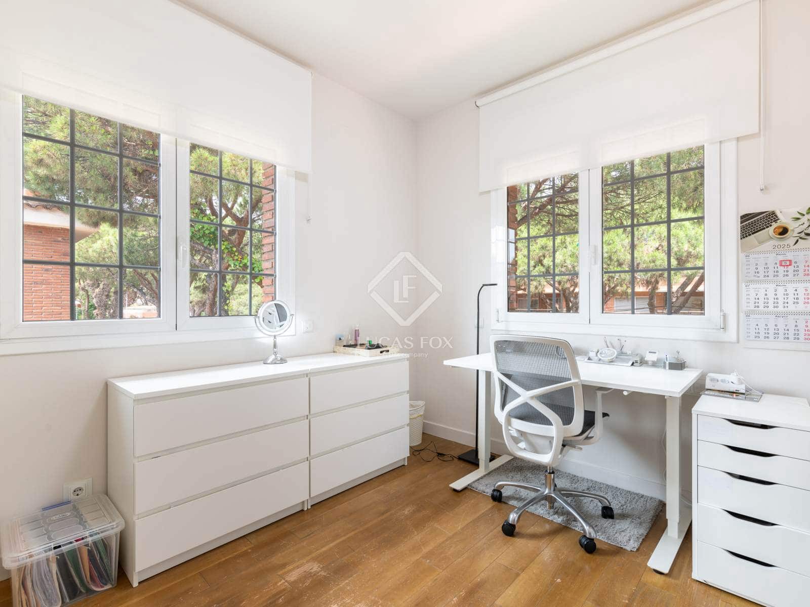 5 soverom Villa til salgs i Gava med svømmebasseng garasje - € 2 650 000 (Ref: 9035511)