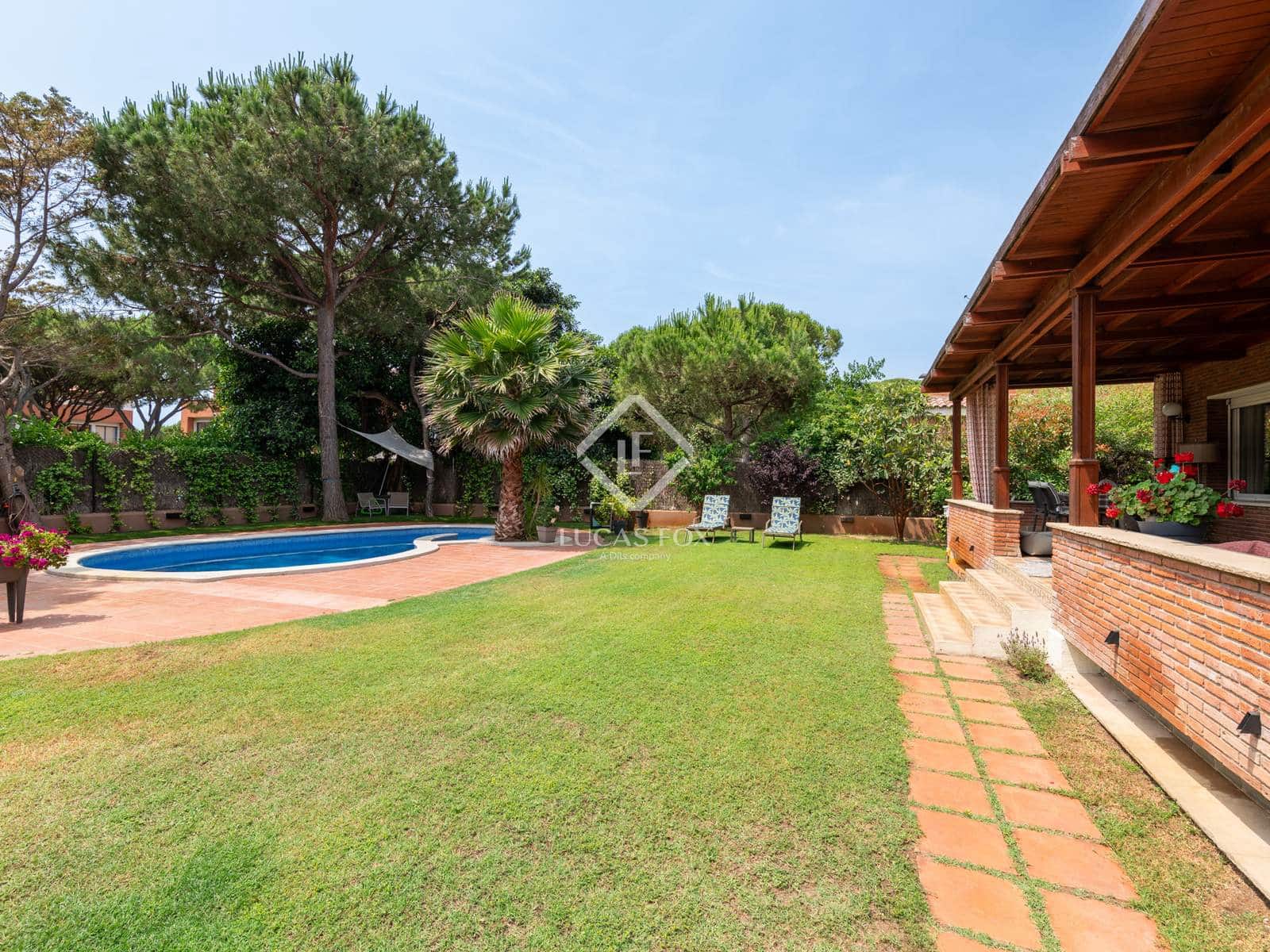 5 soverom Villa til salgs i Gava med svømmebasseng garasje - € 2 650 000 (Ref: 9035511)