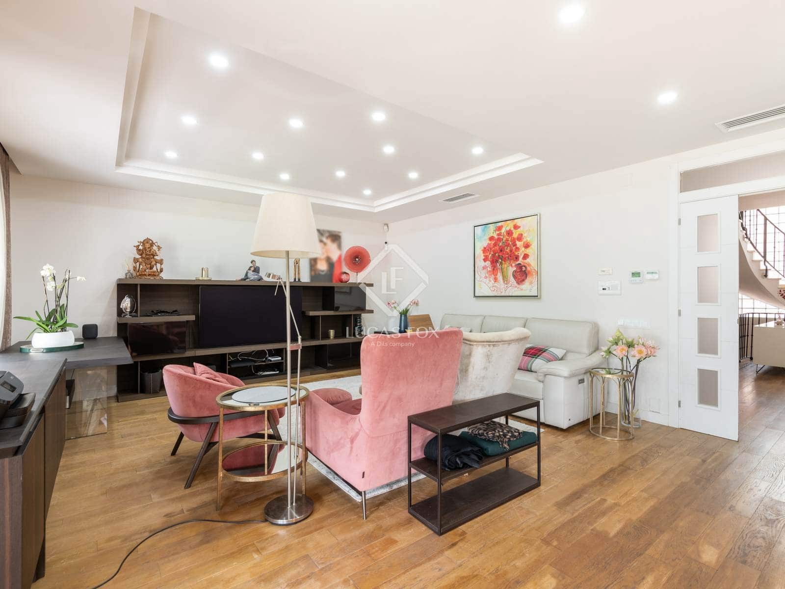 5 soverom Villa til salgs i Gava med svømmebasseng garasje - € 2 650 000 (Ref: 9035511)