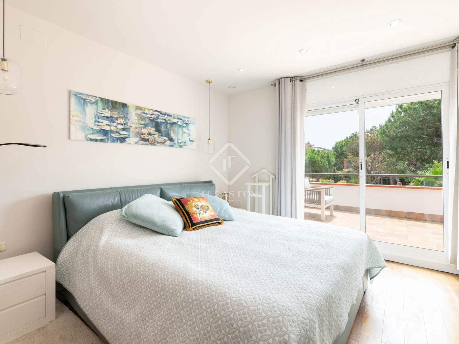 5 soverom Villa til salgs i Gava med svømmebasseng garasje - € 2 650 000 (Ref: 9035511)