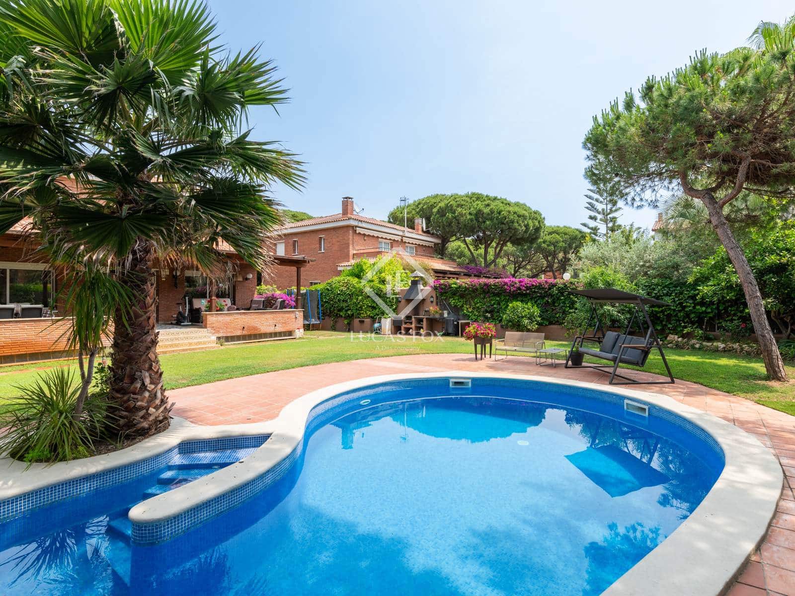 5 soverom Villa til salgs i Gava med svømmebasseng garasje - € 2 650 000 (Ref: 9035511)