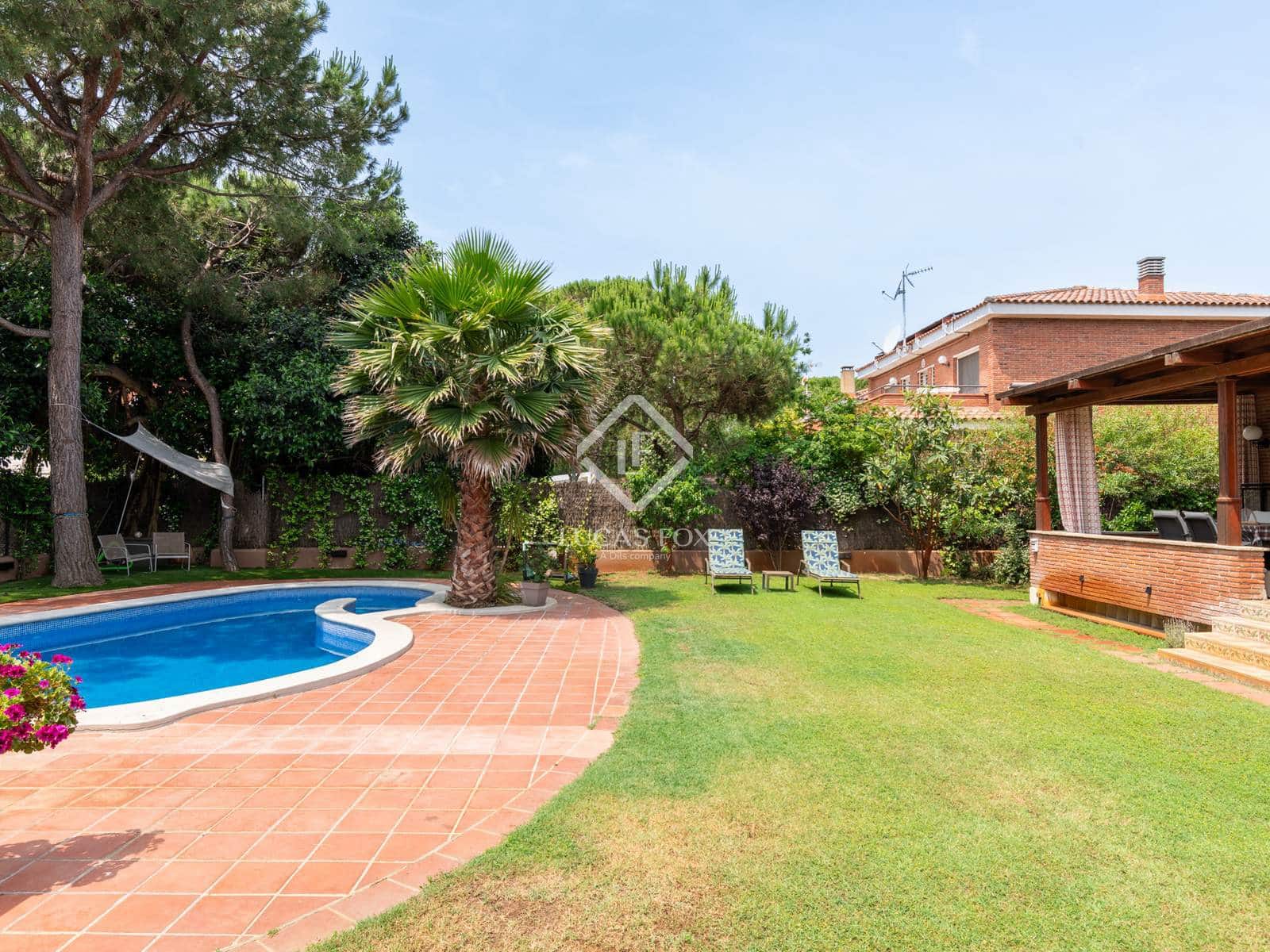 5 soverom Villa til salgs i Gava med svømmebasseng garasje - € 2 650 000 (Ref: 9035511)