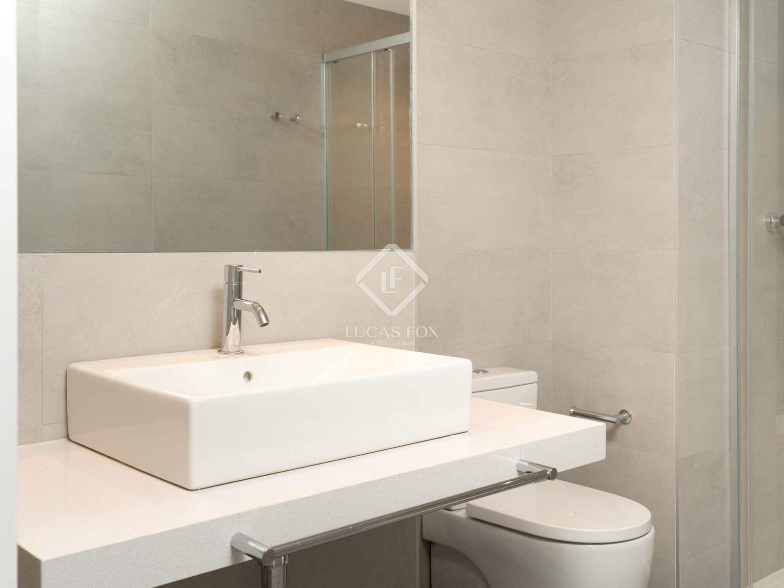 3 bedroom Apartment for sale in Badalona with pool garage - € 560,500 (Ref: 9035514)