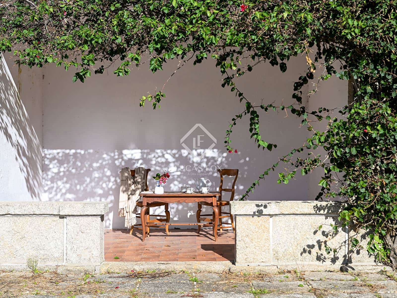 5 soveværelse Villa til salg i Nigran med swimmingpool garage - € 1.325.000 (Ref: 9036015)