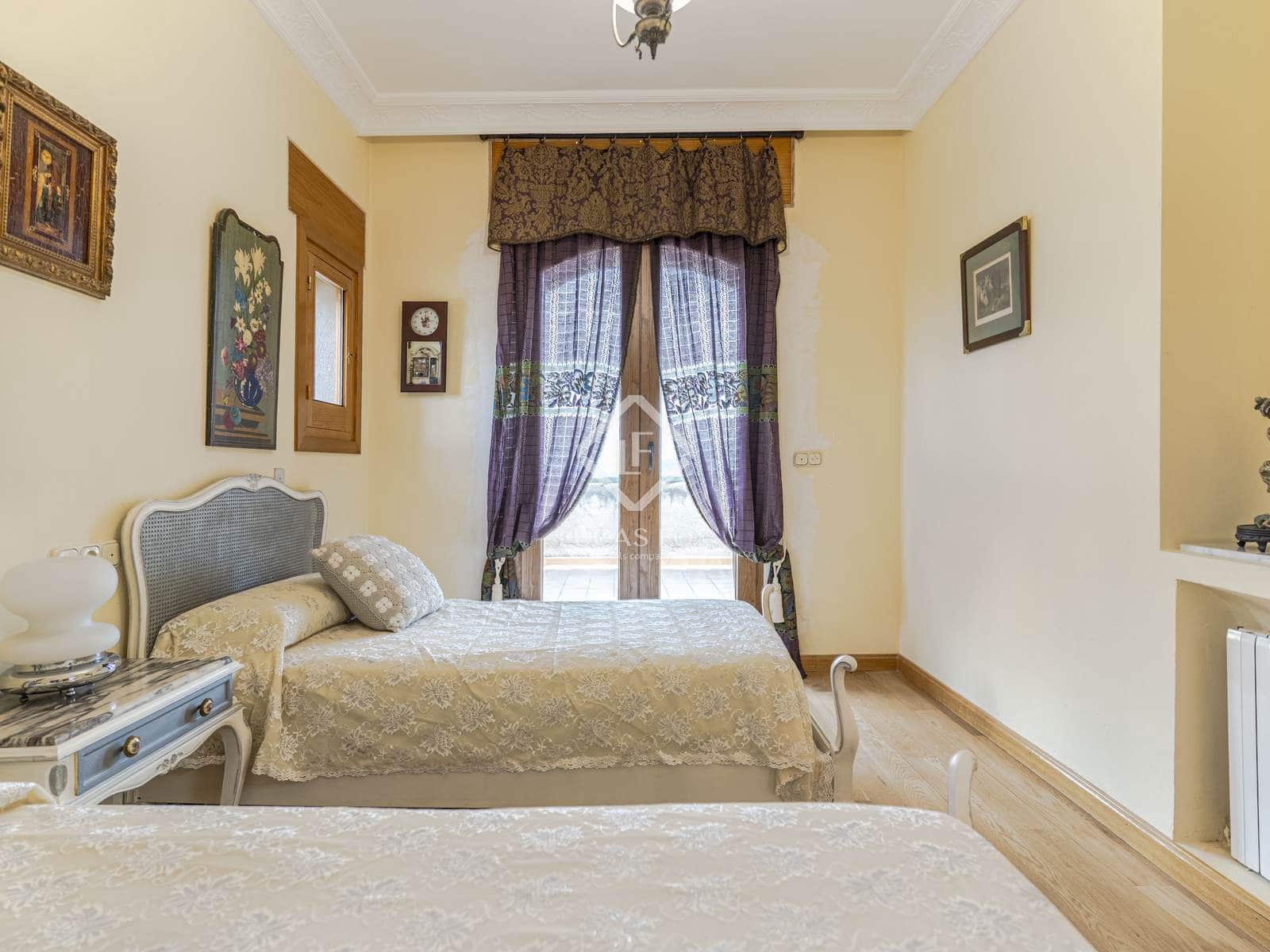 6 soveværelse Villa til salg i Ogijares med swimmingpool garage - € 1.095.000 (Ref: 9036021)